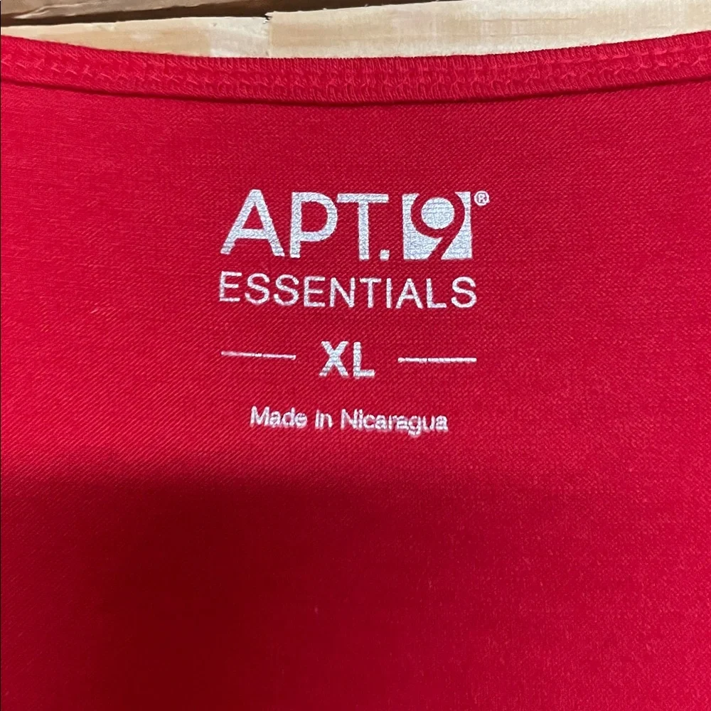 Apt. 9 size XL Bright Red Long-Sleeve Soft Lightweight Stretchy Scoop Neck Top